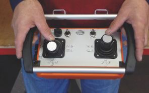 Fernsteuerung Fahrwerk